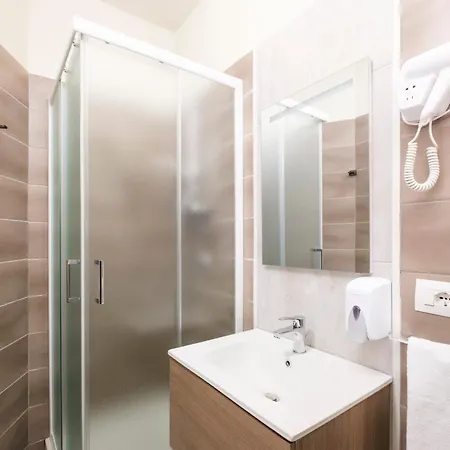 Porta San Felice Relais - & Aparthotel 3*