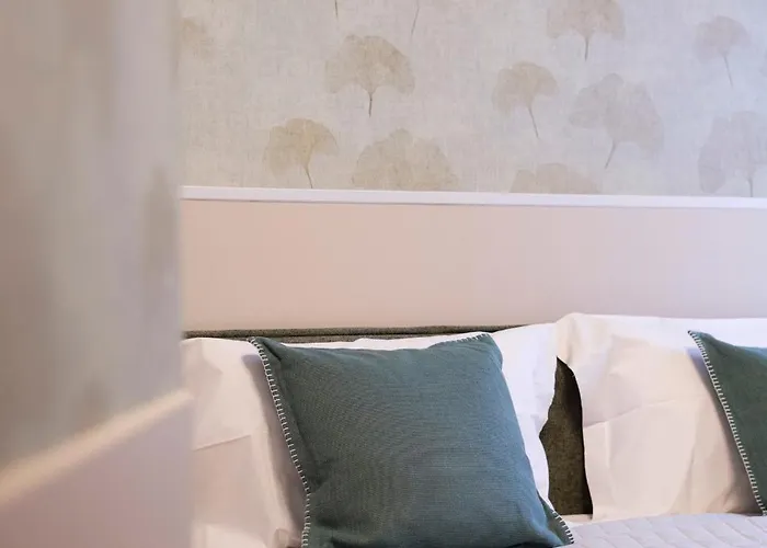 Porta San Felice Relais - & Aparthotel 3*